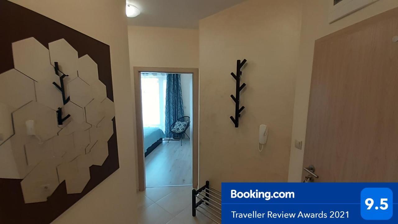 Relax Apartment In Varna South Bay Residence Extérieur photo